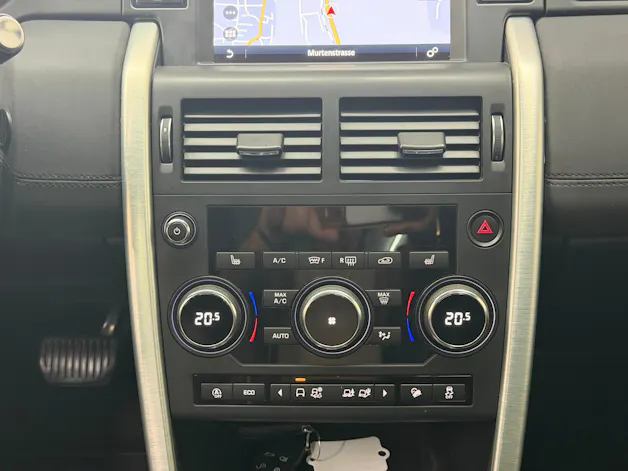 Land Rover Discovery Sport 2.0 Si4 HSE AT9
