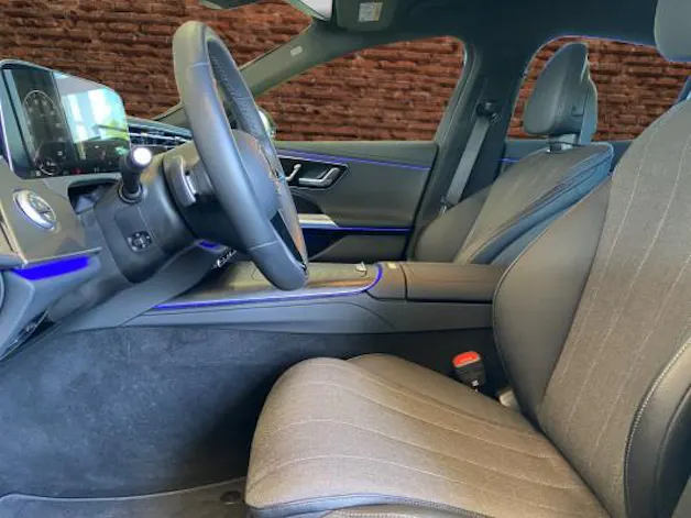 Mercedes-Benz E 220 d 4Matic