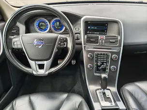 Volvo XC60 D5 AWD R-Design Geartronic