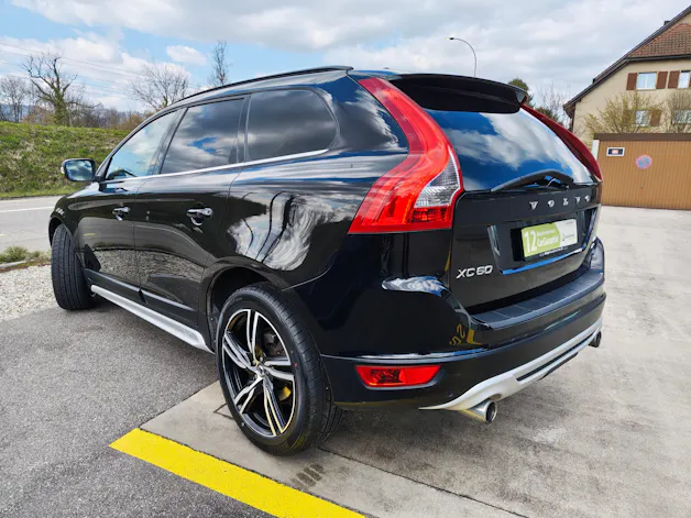 Volvo XC60 D5 AWD R-Design Geartronic