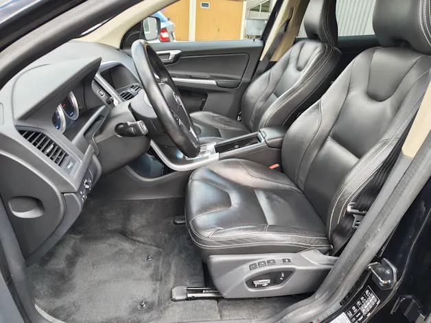 Volvo XC60 D5 AWD R-Design Geartronic