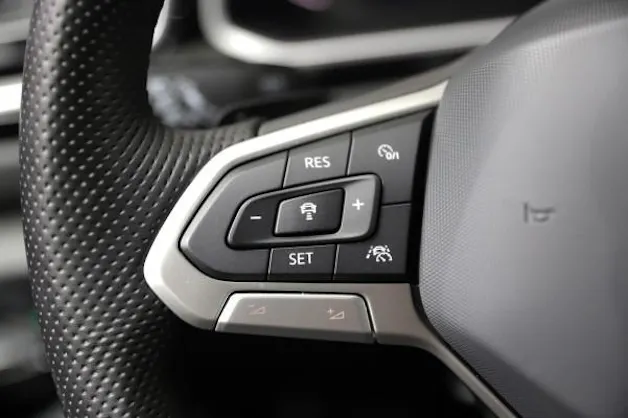 VW T-Roc 1.5 TSI R-Line DSG