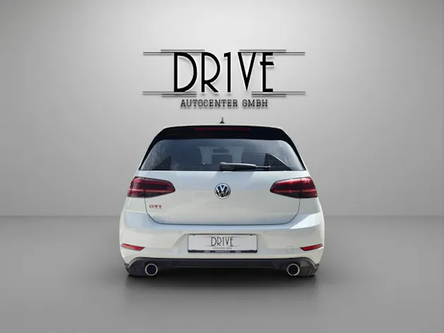 VW Golf 2.0 TSI GTI Performance DSG