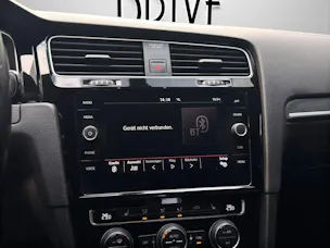 VW Golf 2.0 TSI GTI Performance DSG