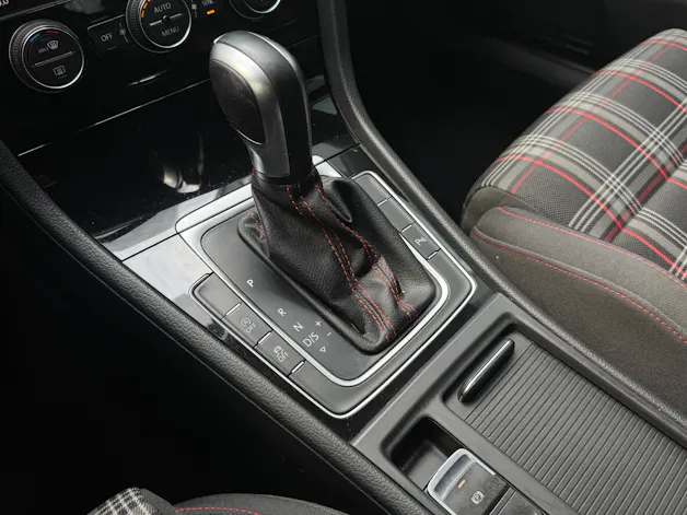 VW Golf 2.0 TSI GTI Performance DSG