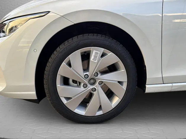 VW Golf 1.5 e TSI mHEV United DSG