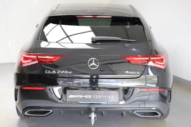 Mercedes-Benz CLA SB 220d AMG Line 4M
