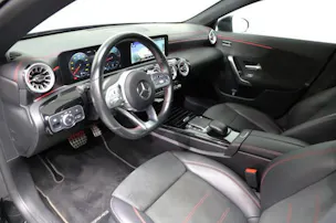 Mercedes-Benz CLA SB 220d AMG Line 4M