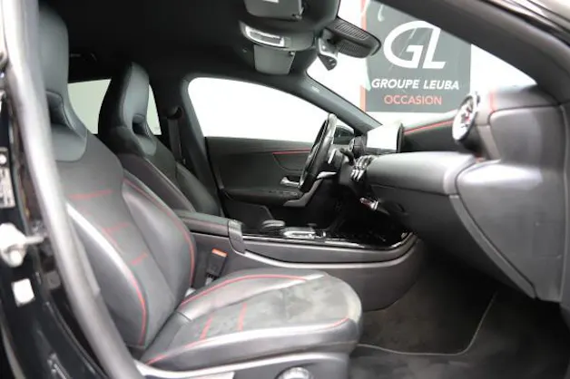 Mercedes-Benz CLA SB 220d AMG Line 4M