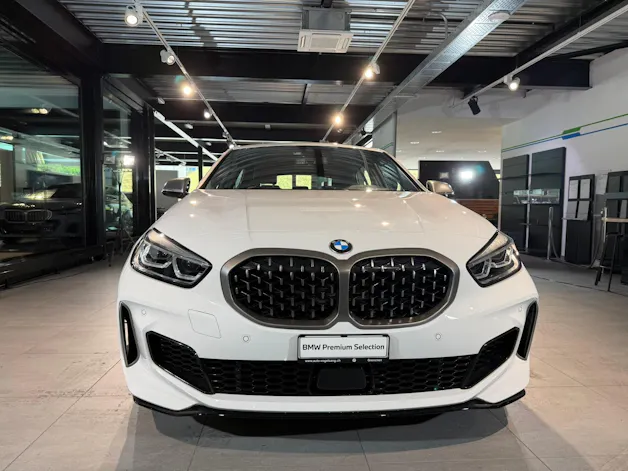 BMW M135i xDrive Steptronic
