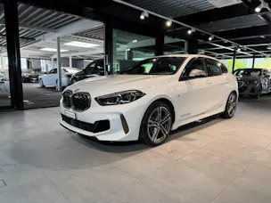 BMW M135i xDrive Steptronic