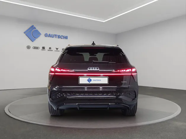 Audi Q3 SUV TFSI quattro 195 kW S tronic