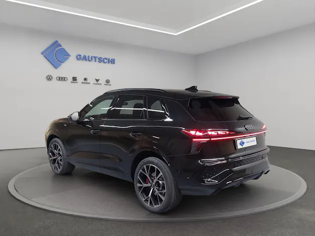 Audi Q3 SUV TFSI quattro 195 kW S tronic