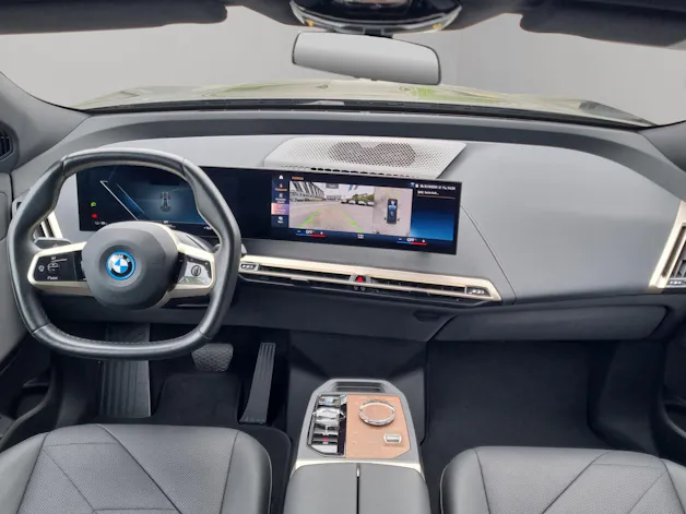 BMW iX xDrive50