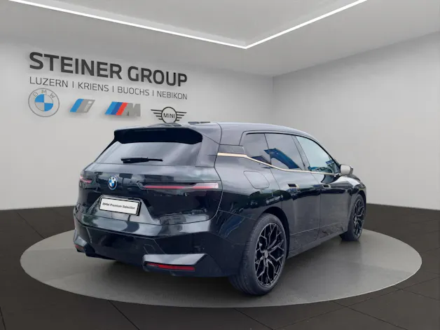 BMW iX xDrive50