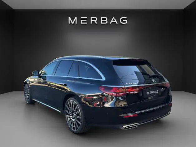 Mercedes-Benz E 220 d T 4M 9G-Tronic