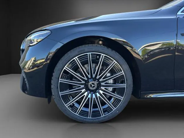 Mercedes-Benz E 220 d T 4M 9G-Tronic