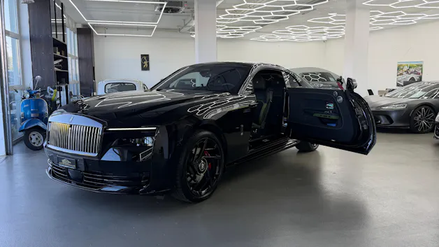 Rolls Royce ROLLS-ROYCE Spectre Black Badge