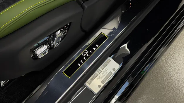 Rolls Royce ROLLS-ROYCE Spectre Black Badge