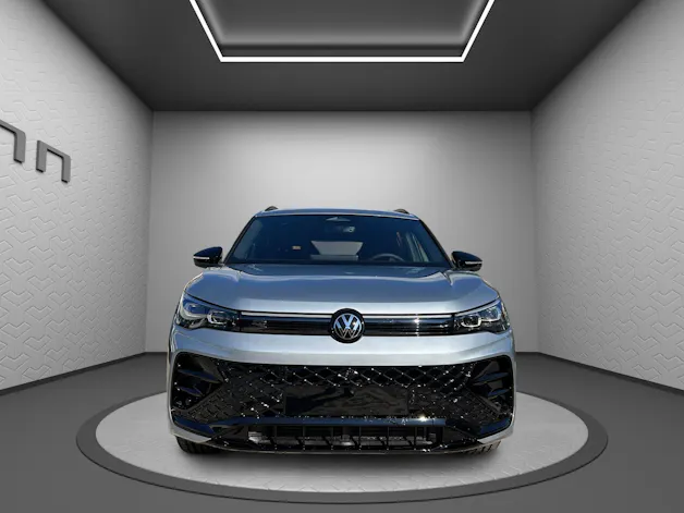 VW Tiguan 2.0 TSI DSG R-Line 4Motion