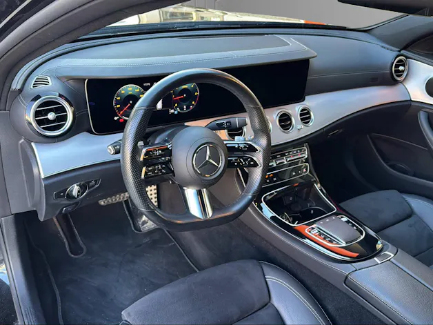 Mercedes-Benz E 220 d T 4Matic AMG Line 9G-Tronic