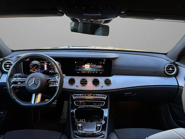 Mercedes-Benz E 220 d T 4Matic AMG Line 9G-Tronic