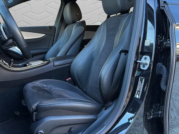 Mercedes-Benz E 220 d T 4Matic AMG Line 9G-Tronic