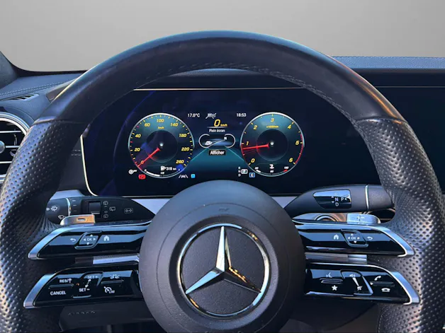 Mercedes-Benz E 220 d T 4Matic AMG Line 9G-Tronic
