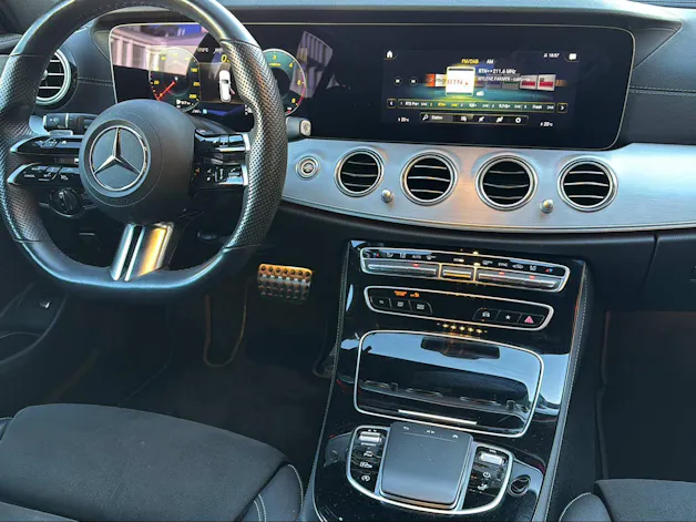 Mercedes-Benz E 220 d T 4Matic AMG Line 9G-Tronic
