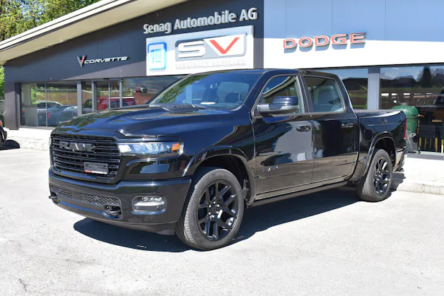 Dodge RAM 1500 CrewCab Laramie Night 3.0 Hurricane