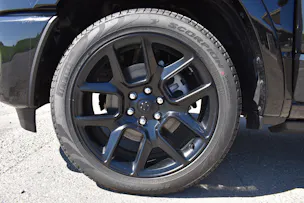Dodge RAM 1500 CrewCab Laramie Night 3.0 Hurricane