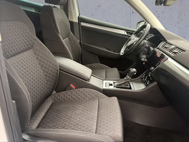 Škoda Superb 1.4 TSI Ambition PHEV DSC