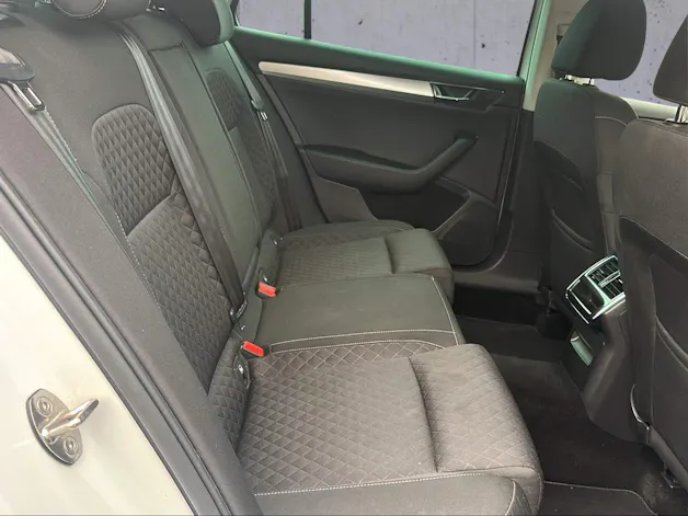 Škoda Superb 1.4 TSI Ambition PHEV DSC