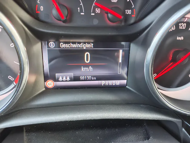 Opel Astra 1.6i Turbo OPC Line Automatic