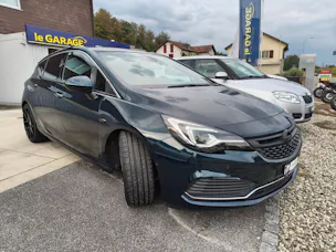 OPEL Astra 1.6i Turbo OPC Line Automatic