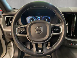 Volvo XC60 T5 AWD R-Design Geartronic