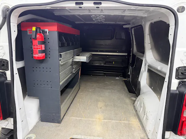 Peugeot Expert 1.5 BlueHDi 100 S&S Allure Standard