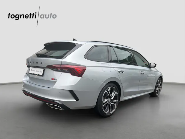 Škoda Octavia Combi 2.0 TSI DSG RS