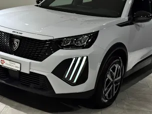 Peugeot 2008 1.2 PureTech Active Pack | CH | 1.Hand |