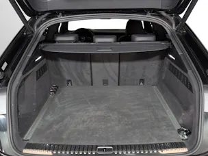 Audi Q8 55 TFSI e quattro PHEV tiptronic