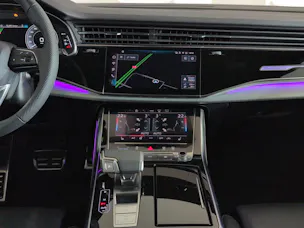 Audi Q8 55 TFSI e quattro PHEV tiptronic
