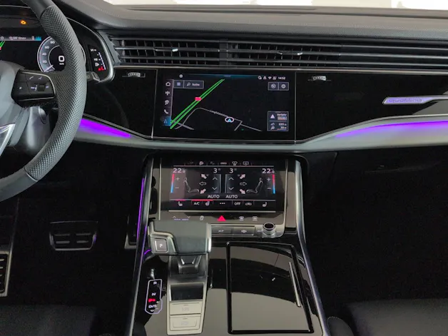 Audi Q8 55 TFSI e quattro PHEV tiptronic