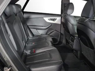 Audi Q8 55 TFSI e quattro PHEV tiptronic