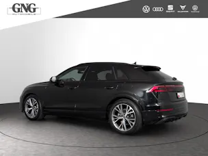 Audi Q8 55 TFSI e quattro PHEV tiptronic