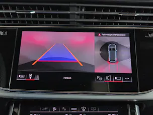 Audi Q8 55 TFSI e quattro PHEV tiptronic