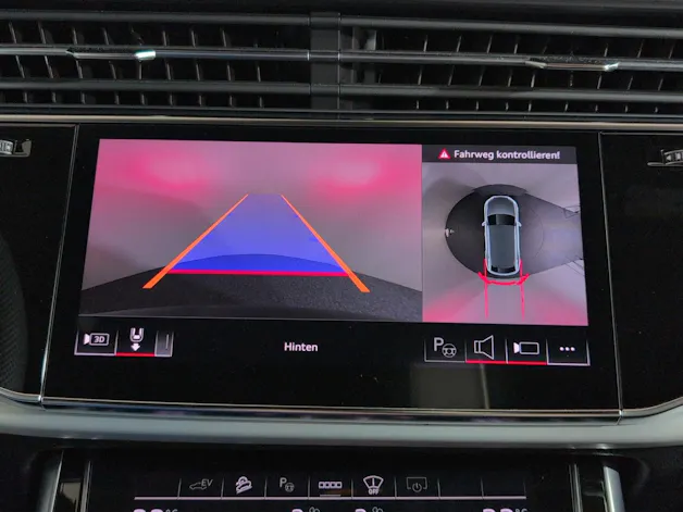 Audi Q8 55 TFSI e quattro PHEV tiptronic