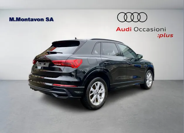 Audi Q3 45 TFSI e S line S-tronic