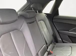 Audi Q3 45 TFSI e S line S-tronic
