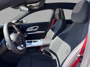 Mercedes-Benz CLA 220 8G-DCT 4Matic