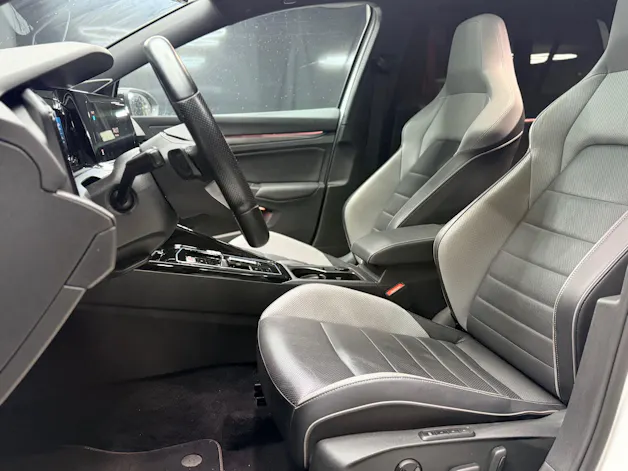 VW Golf 2.0 TDI GTD DSG